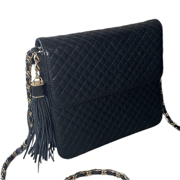 Talbots Black Leather Quilted Gold Chain Strap Tassel Crossbody Bag - Picture 16 of 16